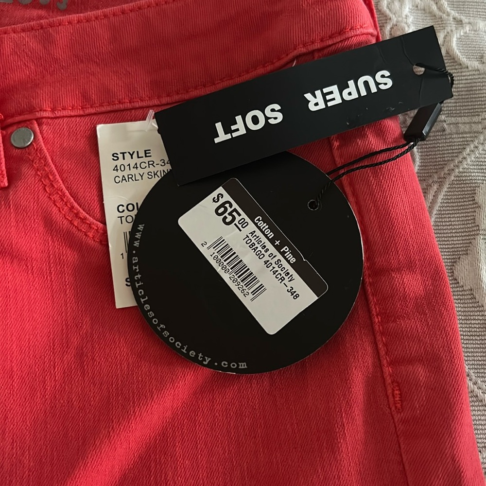 Articles of Society Skinny Crop. Color:Tobago